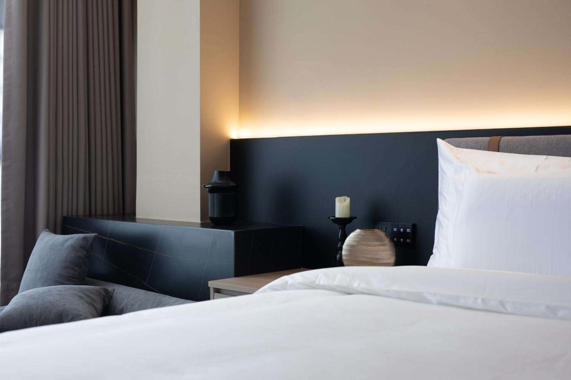 See You Soon At The Ritz Rose Summer Hotel Sanya Eksteriør billede